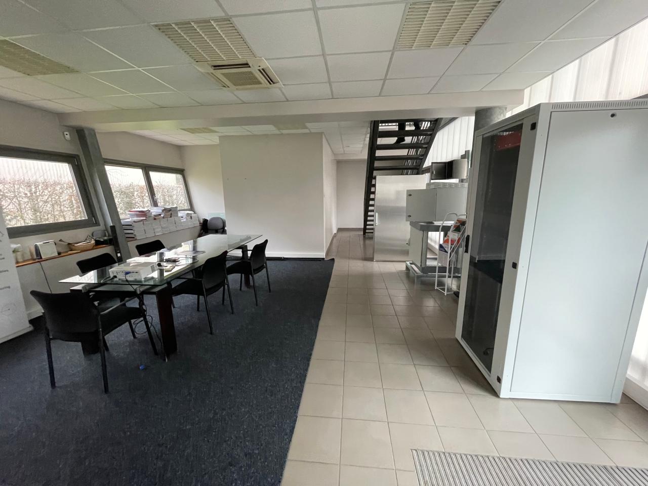 Local d'activité Serris 834m² Location local d'activité Serris Seine-et-Marne OLACT2428434 6